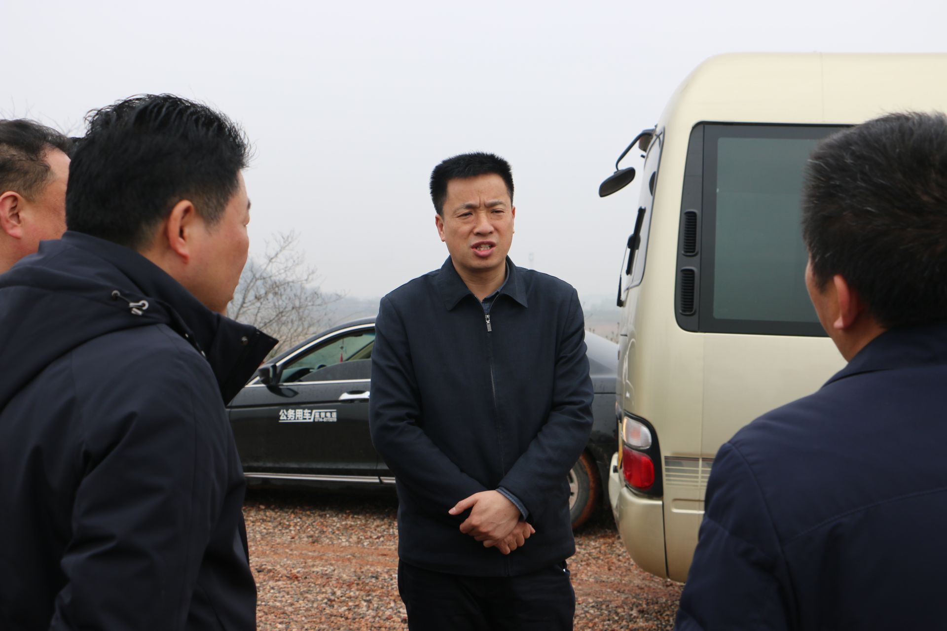 3月9日,市委副书记,市长万鼎赴金湖街道,检查尾矿库和道路交通安全